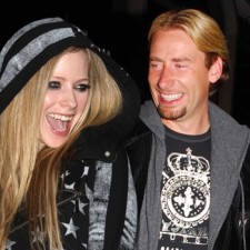 Avril-Lavigne-engaged-Chad-Nickelback