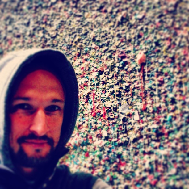 donots, gum wall