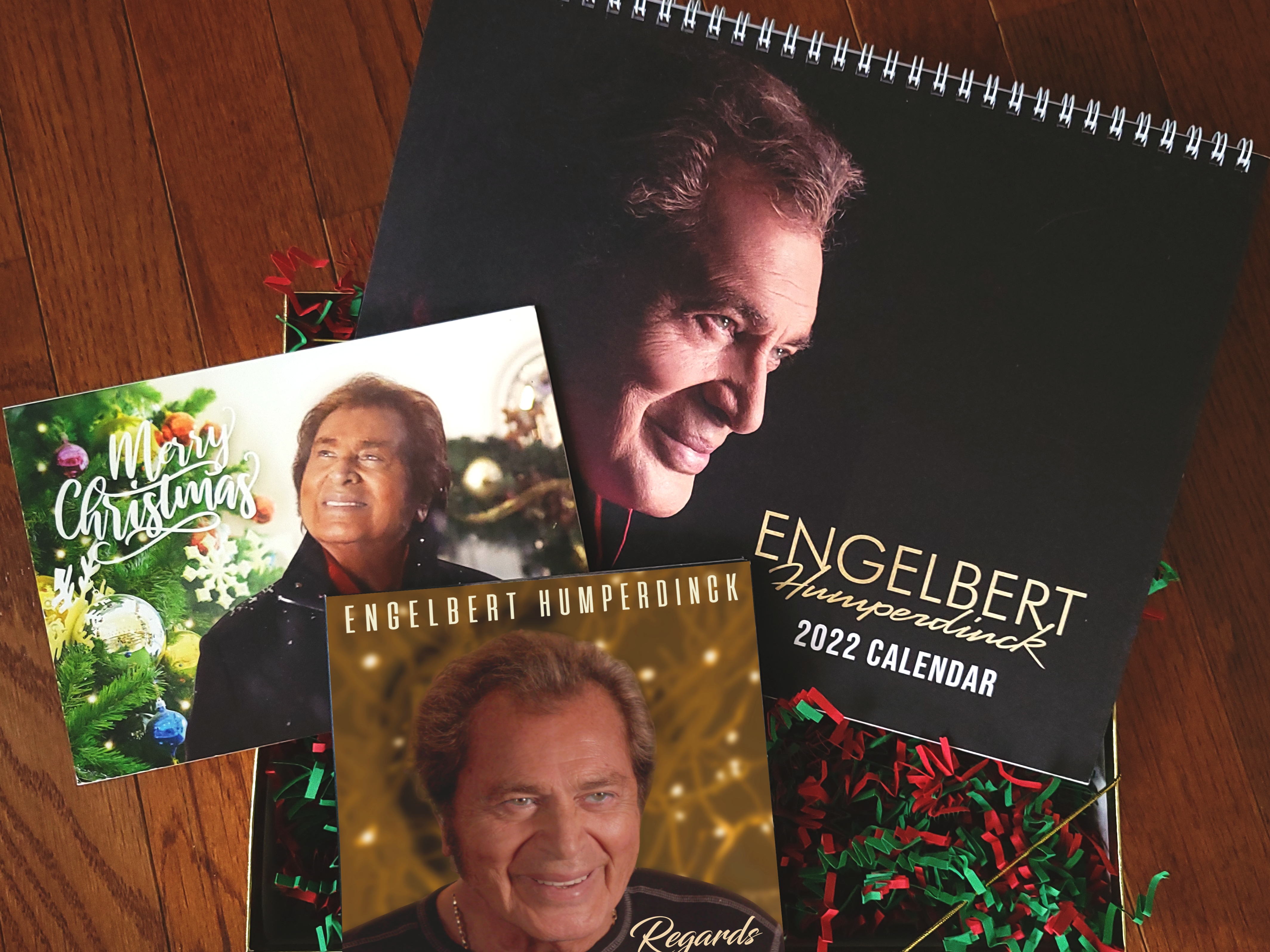 Engelbert Humperdinck Regards Holiday Gift Set