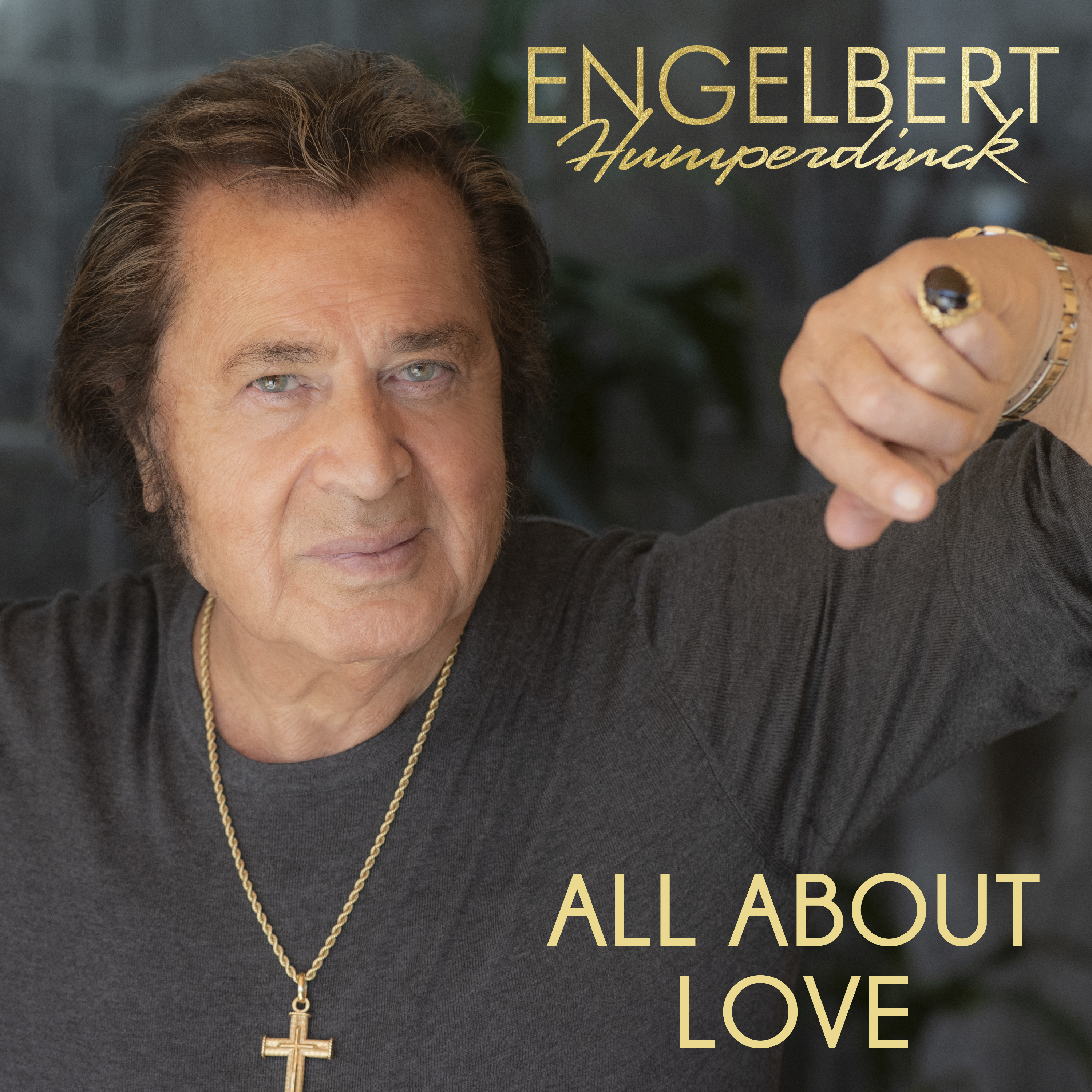 Engelbert Humperdinck Releases 'All About Love' EP Featuring New Singles & Live-Set Favorites