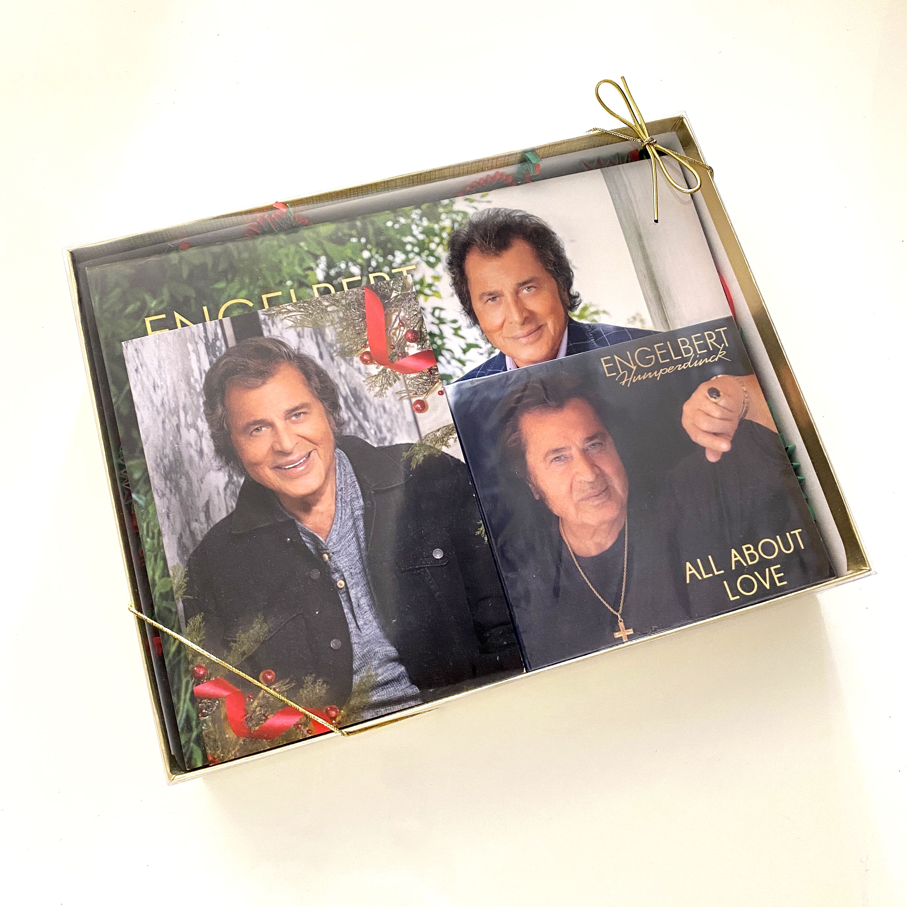 Engelbert Humperdinck 2024 Calendar & CD Holiday Gift Set
