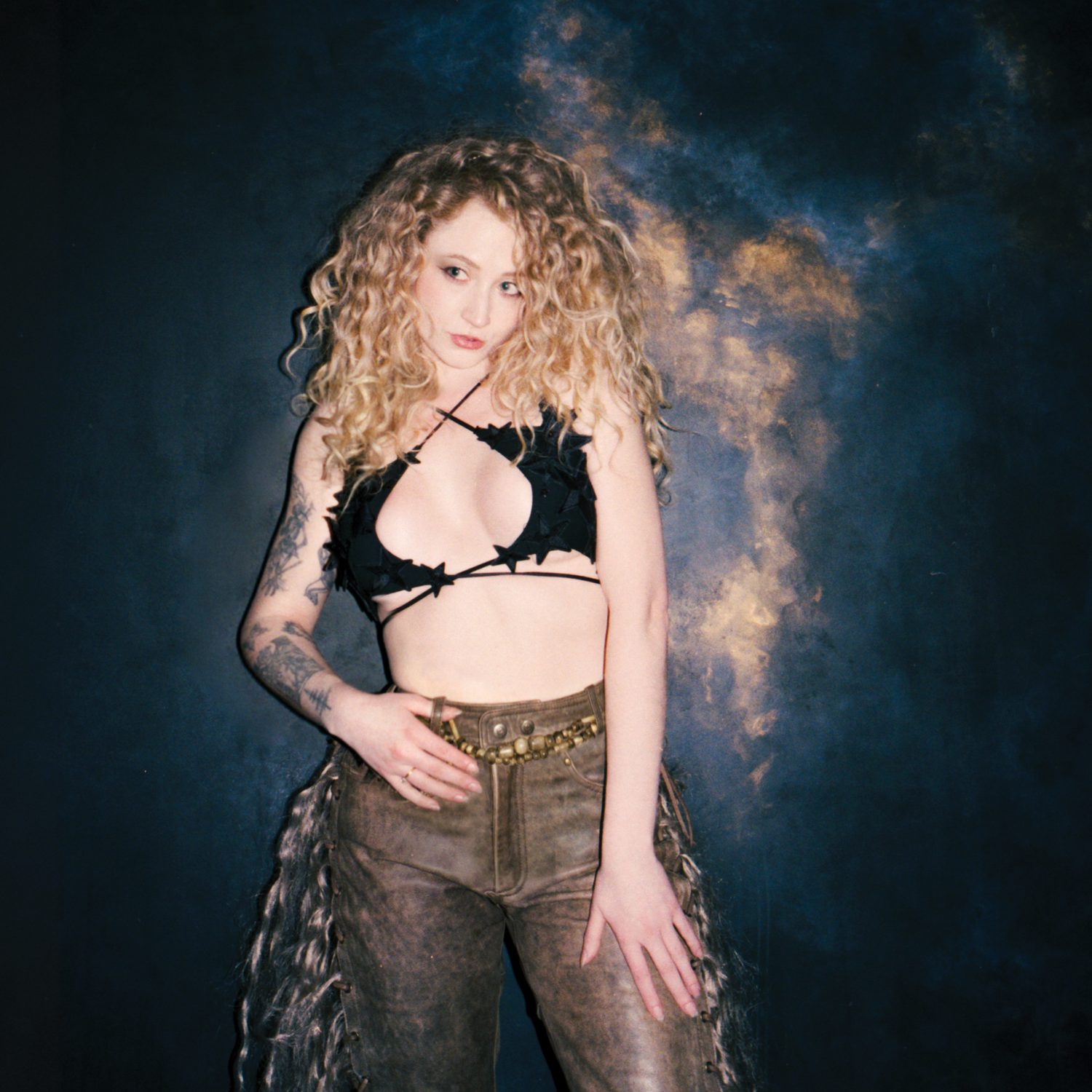 Janet Devlin - Move A Muscle - Press Shot